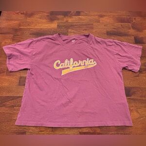 GAP Purple California Graphic Casual Cropped Tee Large